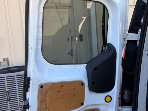 Used 2016 Ford Transit Connect XLT FWD image 14