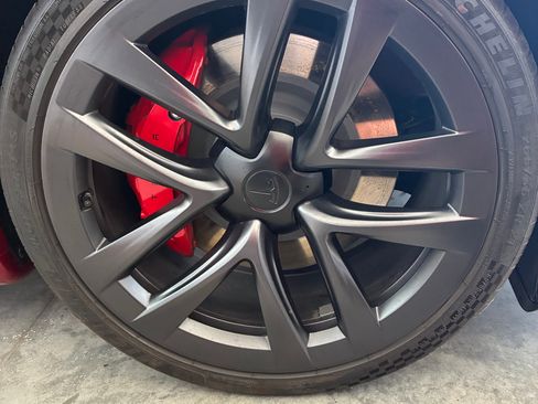 Used 2023 Tesla Model S Plaid AWD/4WD image 32