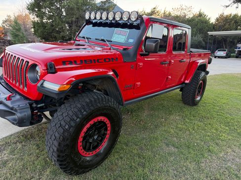 Used 2020 Jeep Gladiator Rubicon image 1