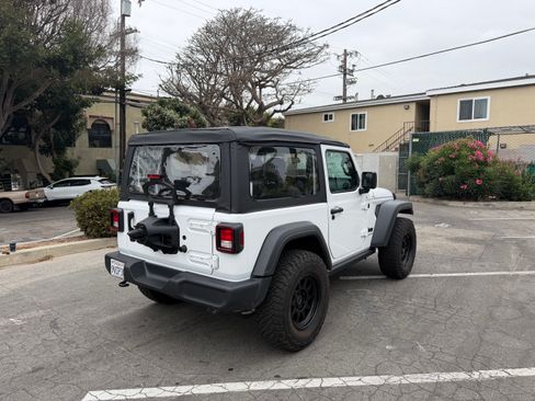 Used 2025 Jeep Wrangler Sport AWD/4WD image 15