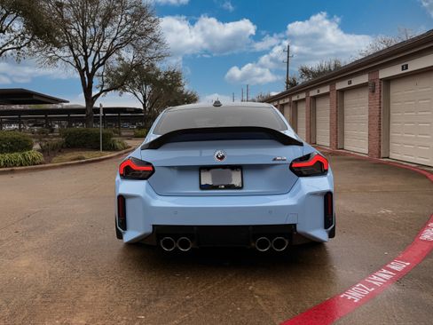 Used 2023 BMW M2 w/ Lighting Package image 9