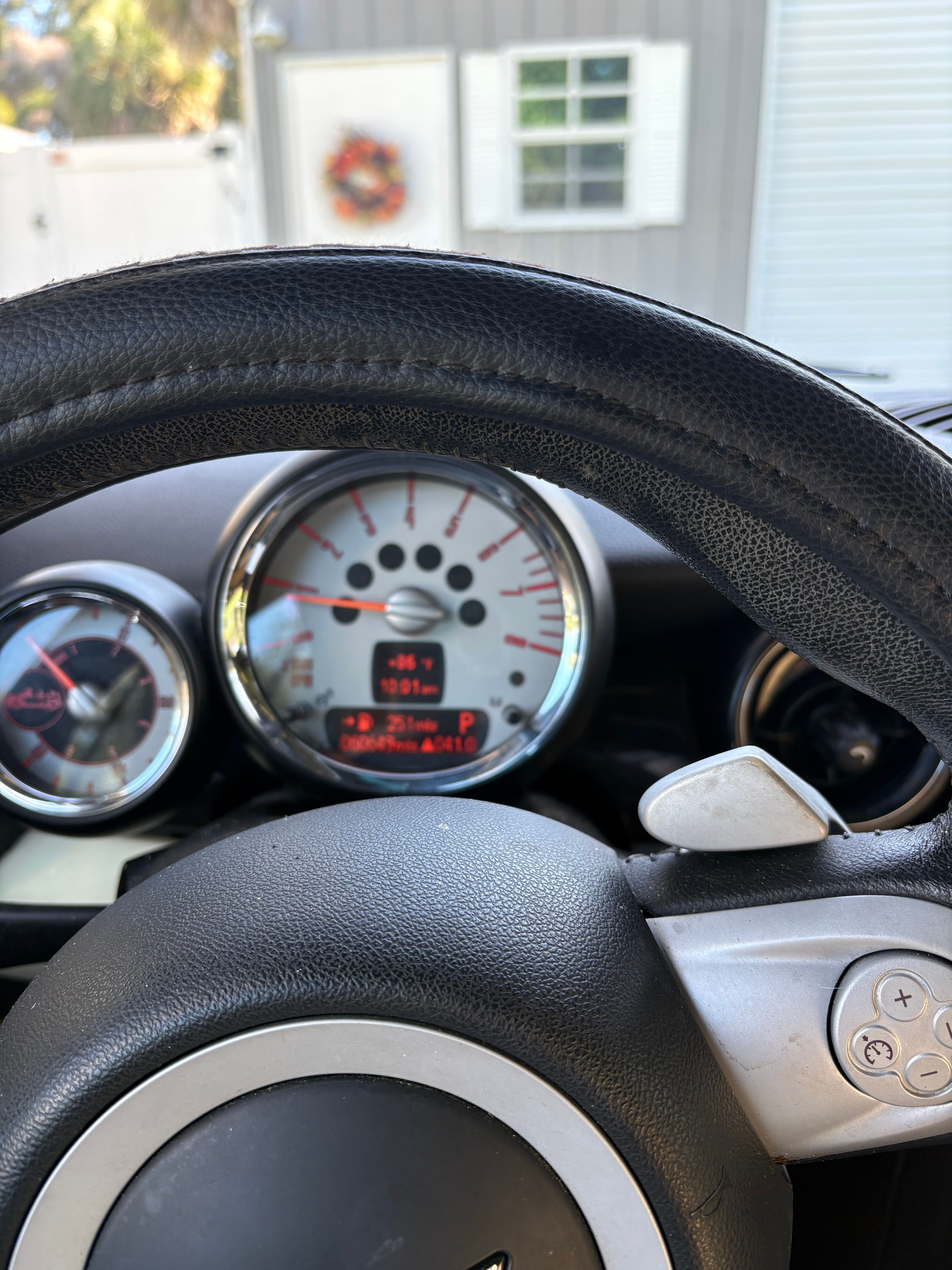 Used 2010 MINI Cooper S FWD image 9