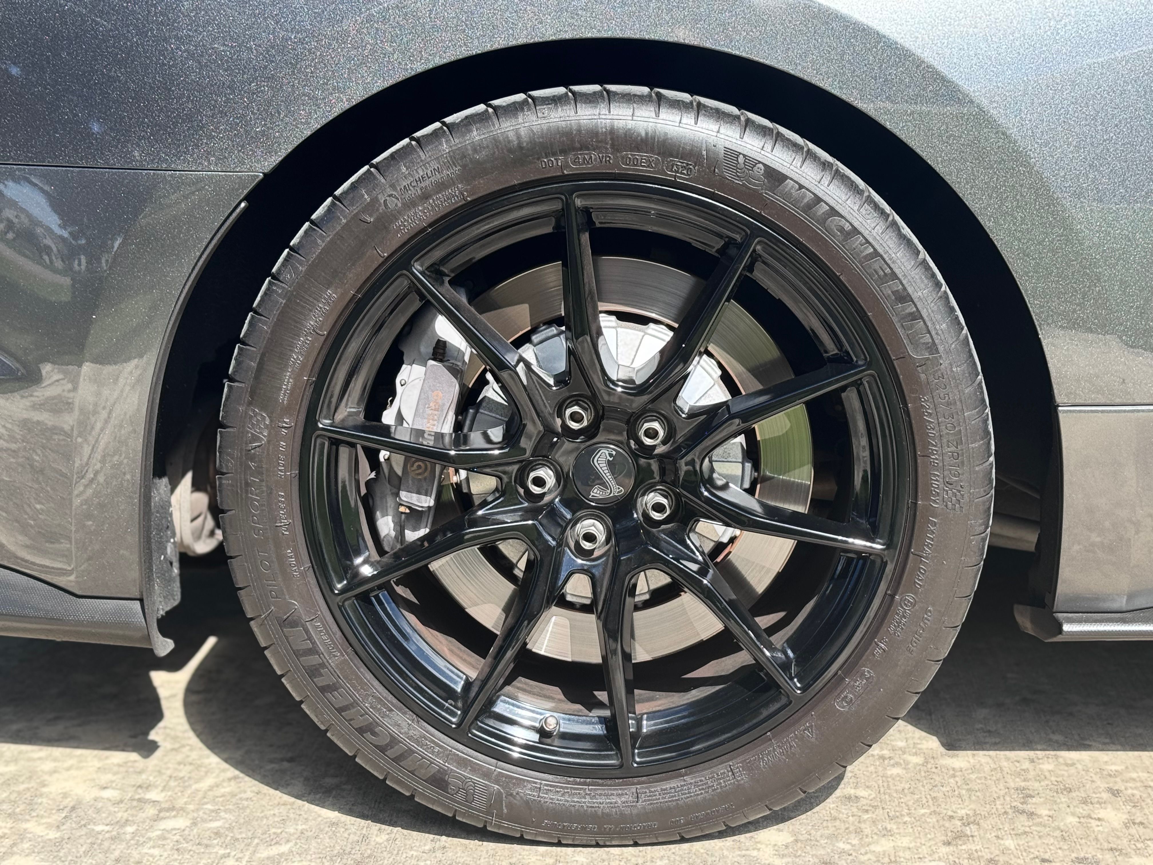 Used 2019 Ford Mustang Shelby GT350 w/ Technology Package RWD image 26
