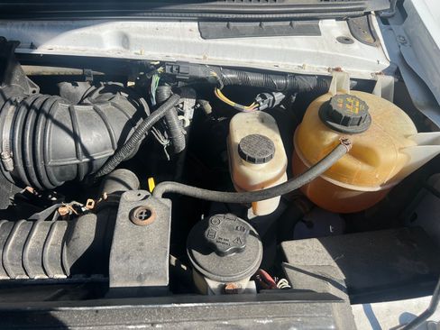 Used 2015 Ford E-350 and Econoline 350 Super Duty image 20