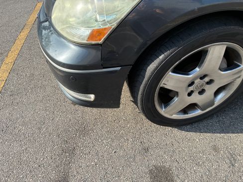 Used 2005 Lexus LS 430 RWD image 11