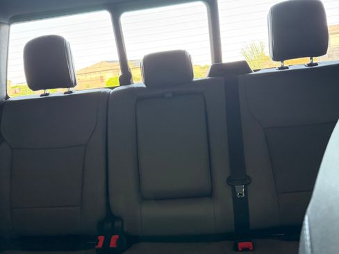 Used 2022 Ford F150 Lariat w/ Equipment Group 502A High image 19