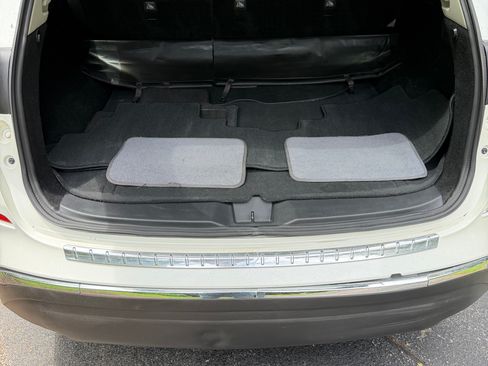 Used 2015 Nissan Murano SL w/ SL Technology Package FWD image 6
