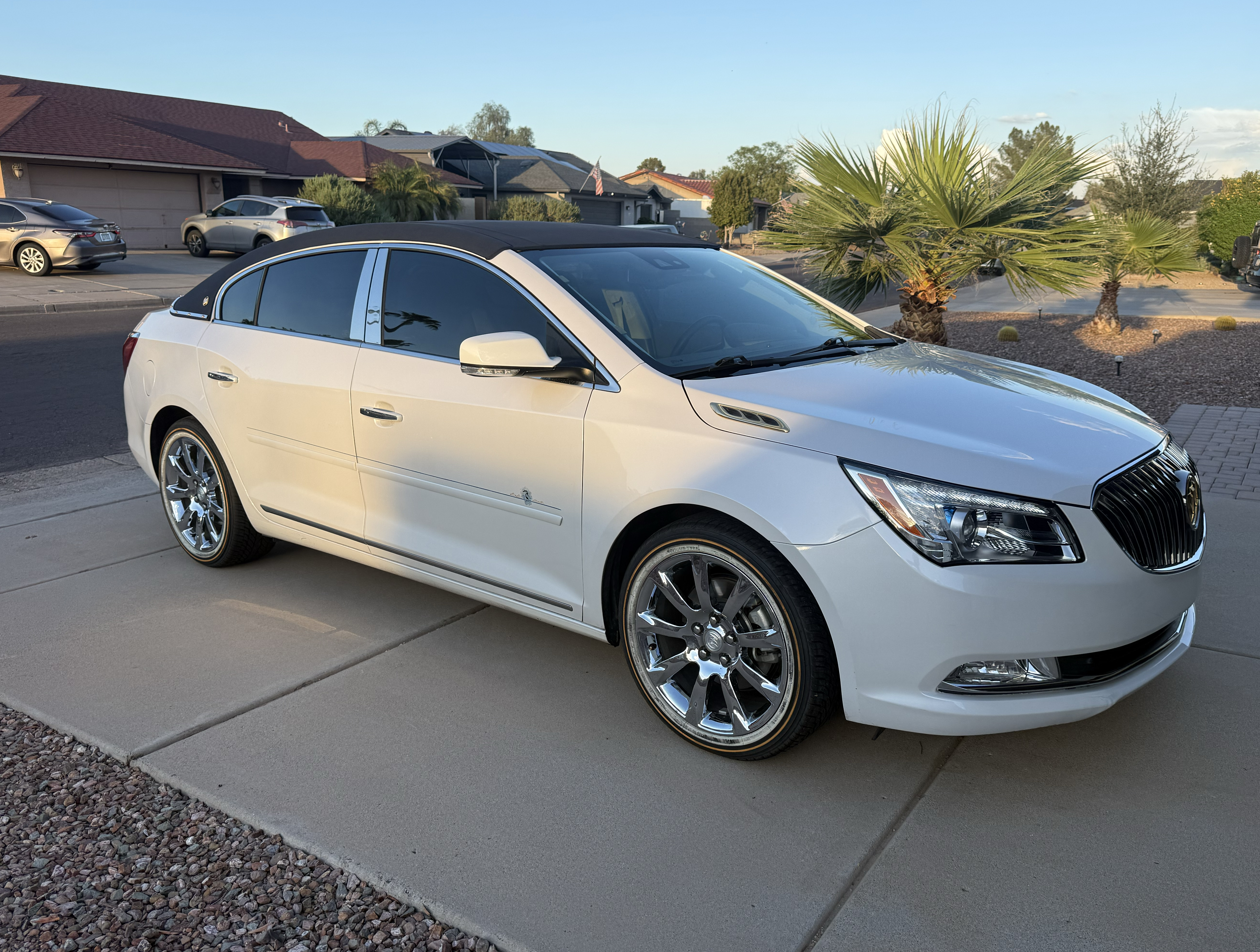Used 2015 Buick LaCrosse Premium w/ Driver Confidence Package #1 FWD image 5