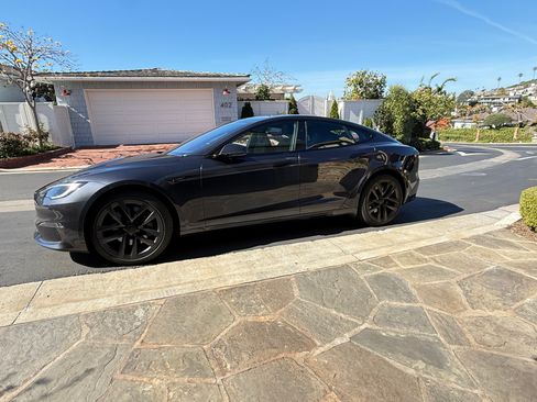 Used 2024 Tesla Model S image 5