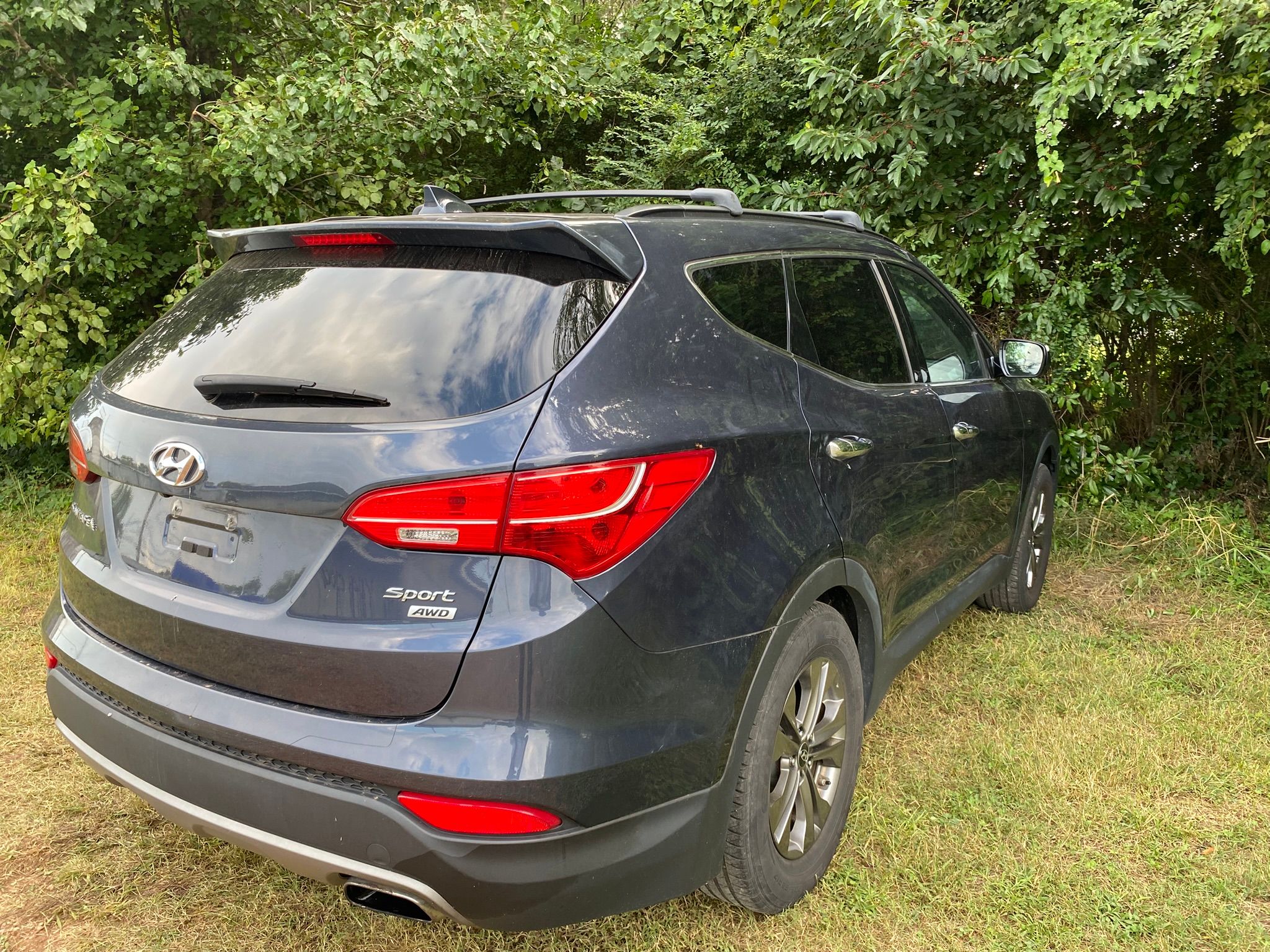 Used 2015 Hyundai Santa Fe Sport w/ Option Group 03 AWD/4WD image 18