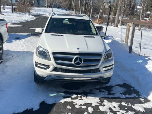 Used 2016 Mercedes-Benz GL 450 4MATIC image 12