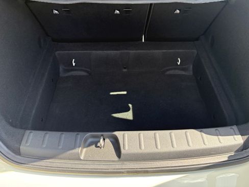 Used 2019 MINI Cooper Clubman image 11