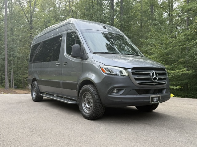 Used 2023 Mercedes-Benz Sprinter 2500 image 1