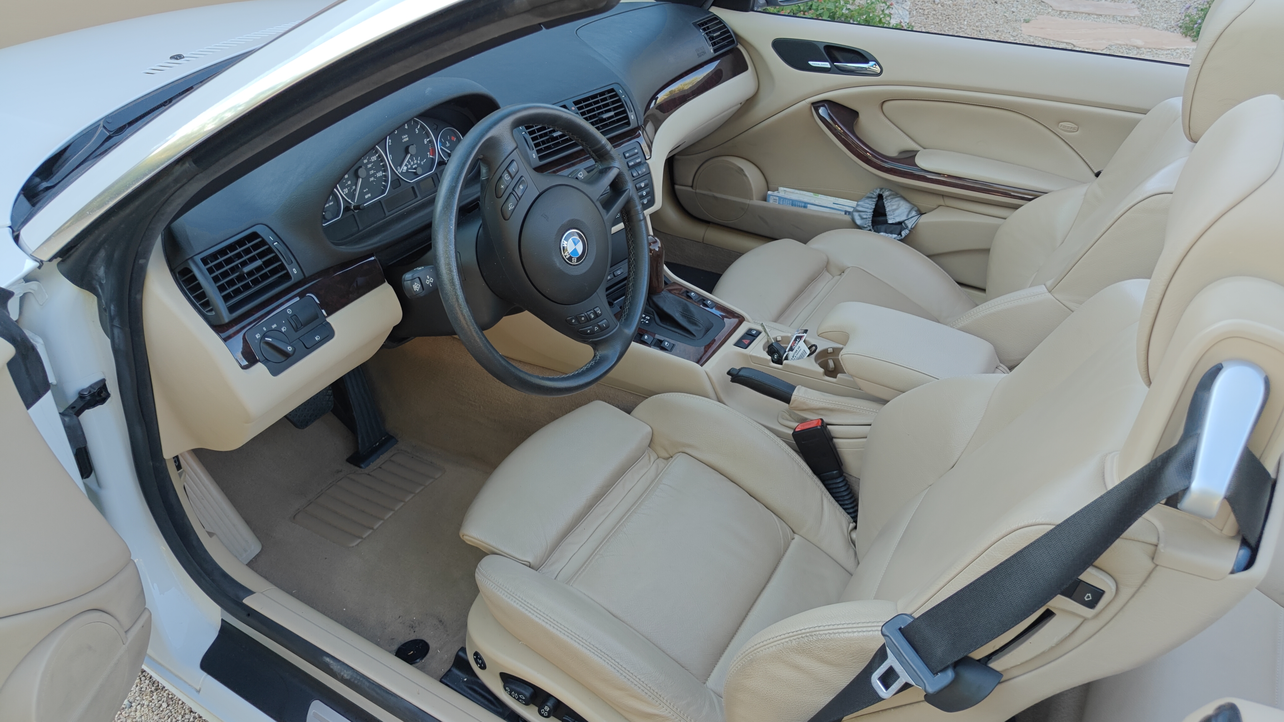 Used 2005 BMW 330Ci Convertible RWD image 14