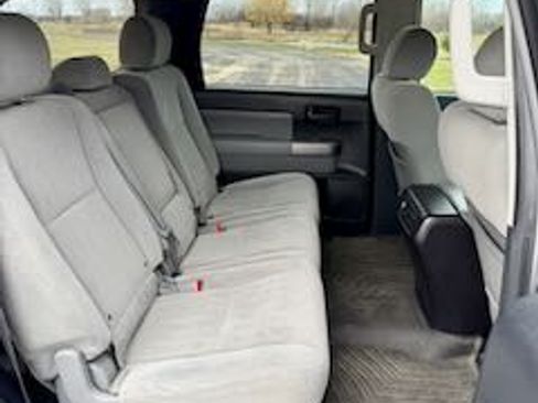 Used 2016 Toyota Sequoia SR5 image 14