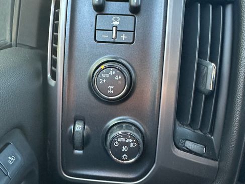 Used 2014 GMC Sierra 1500 SLT w/ All-Terrain Package AWD/4WD image 12
