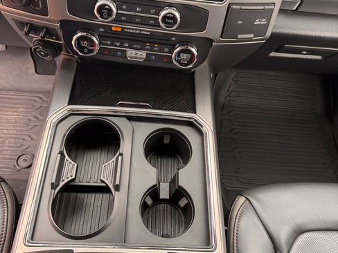 Used 2022 Ford F350 Platinum w/ Tremor Off-Road Package image 23