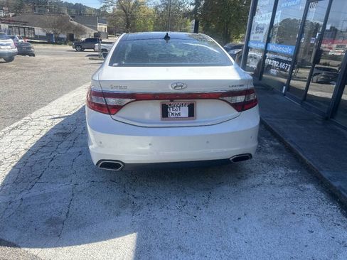 Used 2016 Hyundai Azera Limited image 4