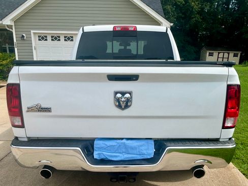 Used 2015 RAM 1500 Big Horn RWD image 5