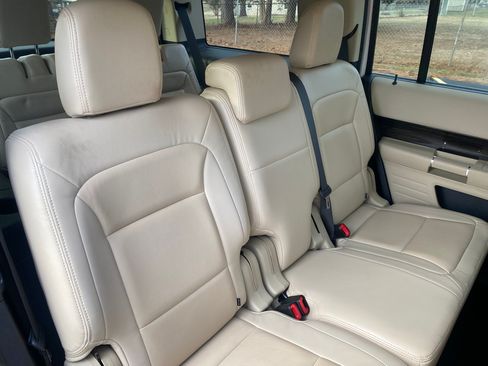Used 2016 Ford Flex SEL AWD/4WD image 14