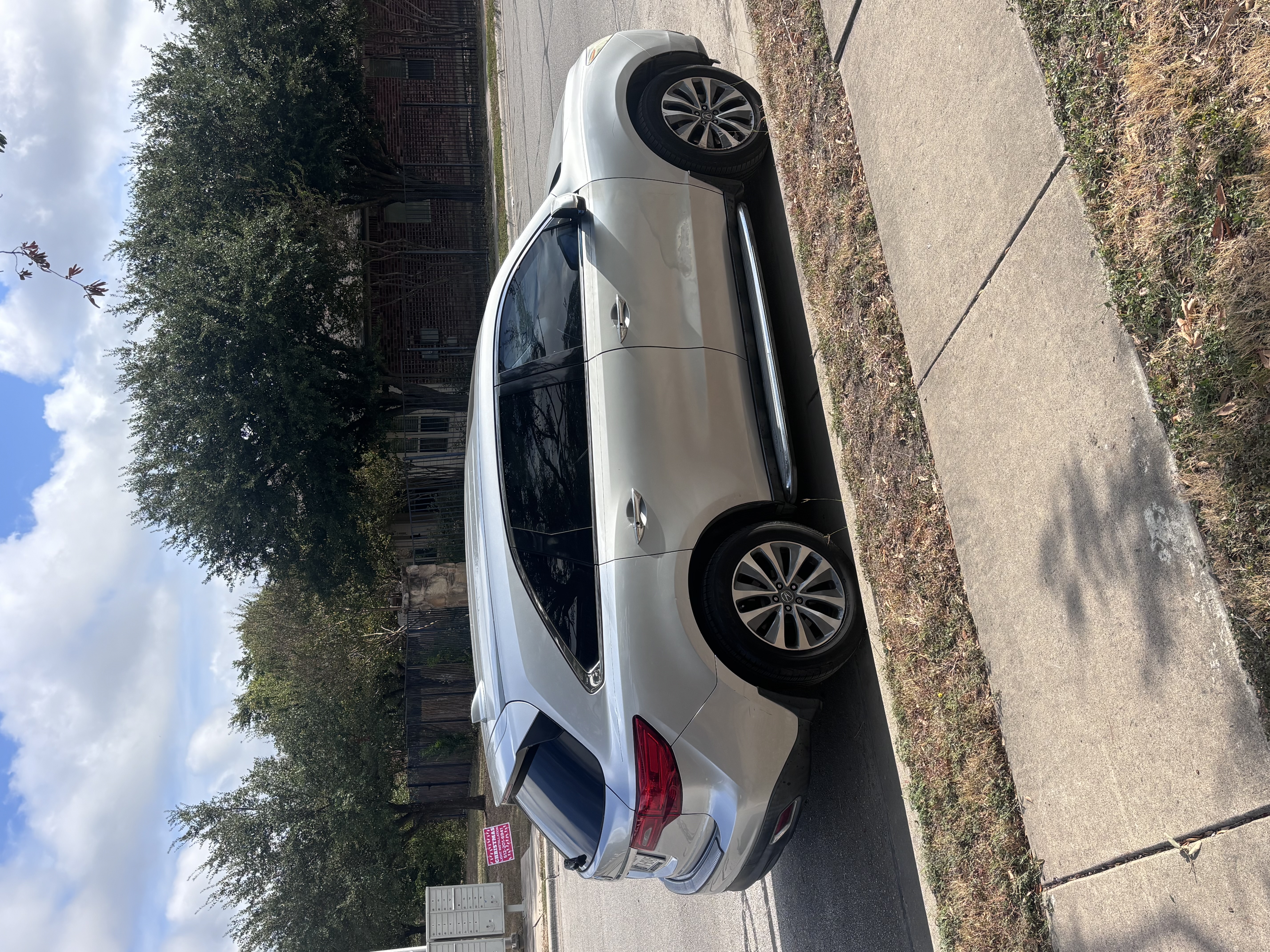 Used 2014 Acura MDX w/ Technology Package FWD image 6