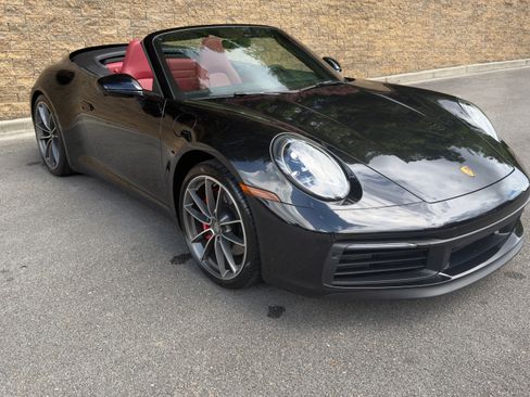 Used 2024 Porsche 911 Carrera S RWD image 2