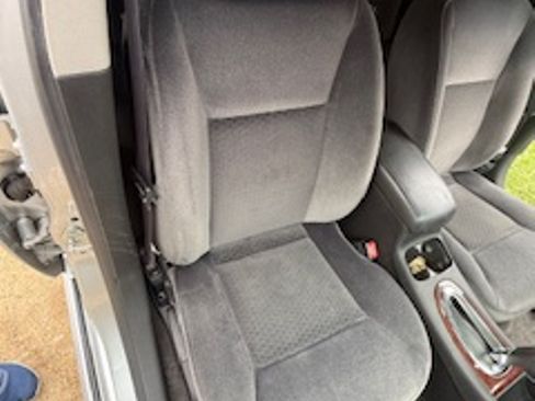 Used 2011 Chevrolet Impala LT FWD image 19