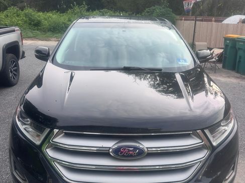 Used 2016 Ford Edge SEL w/ Equipment Group 201A AWD/4WD image 2