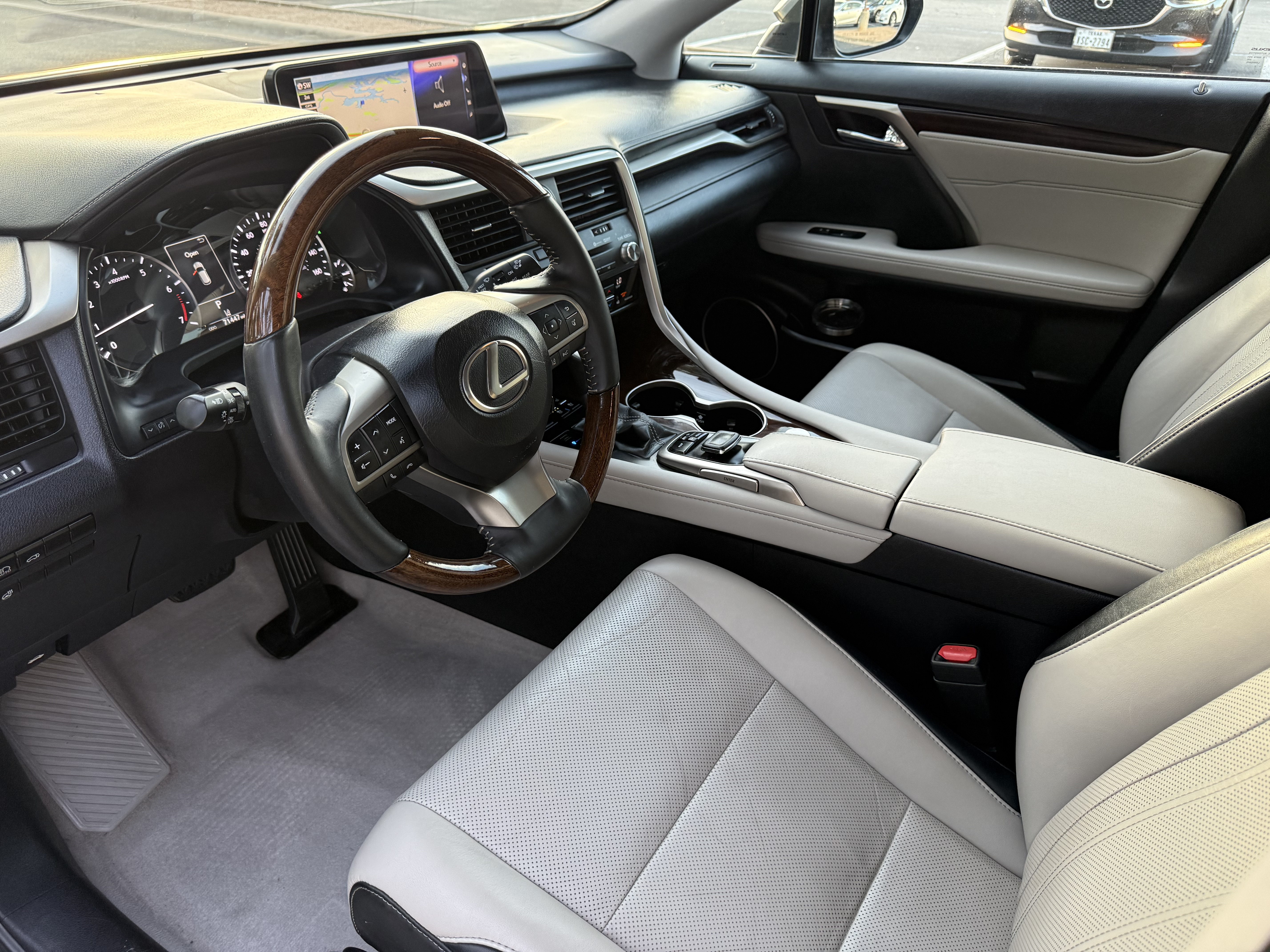 Used 2017 Lexus RX 350 FWD w/ Premium Package image 22