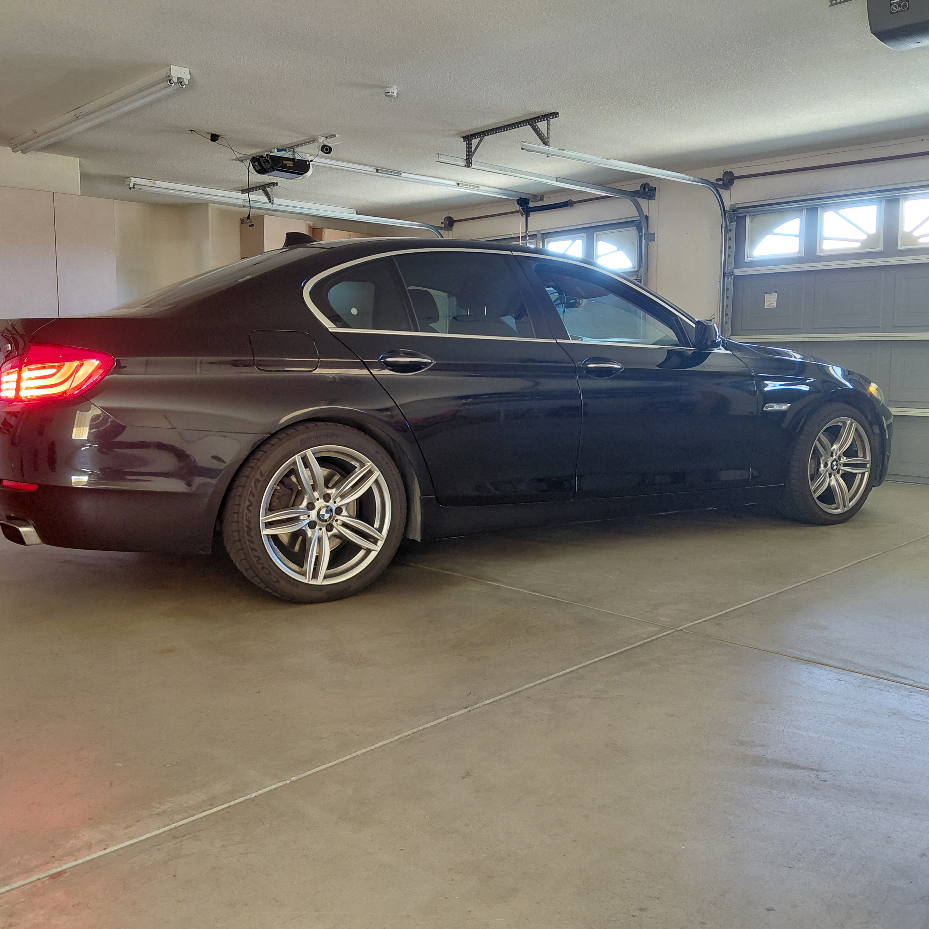 Used 2013 BMW 550i Sedan RWD image 16