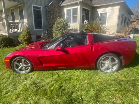 Used 2008 Chevrolet Corvette Coupe w/ Preferred Equipment Group image 2