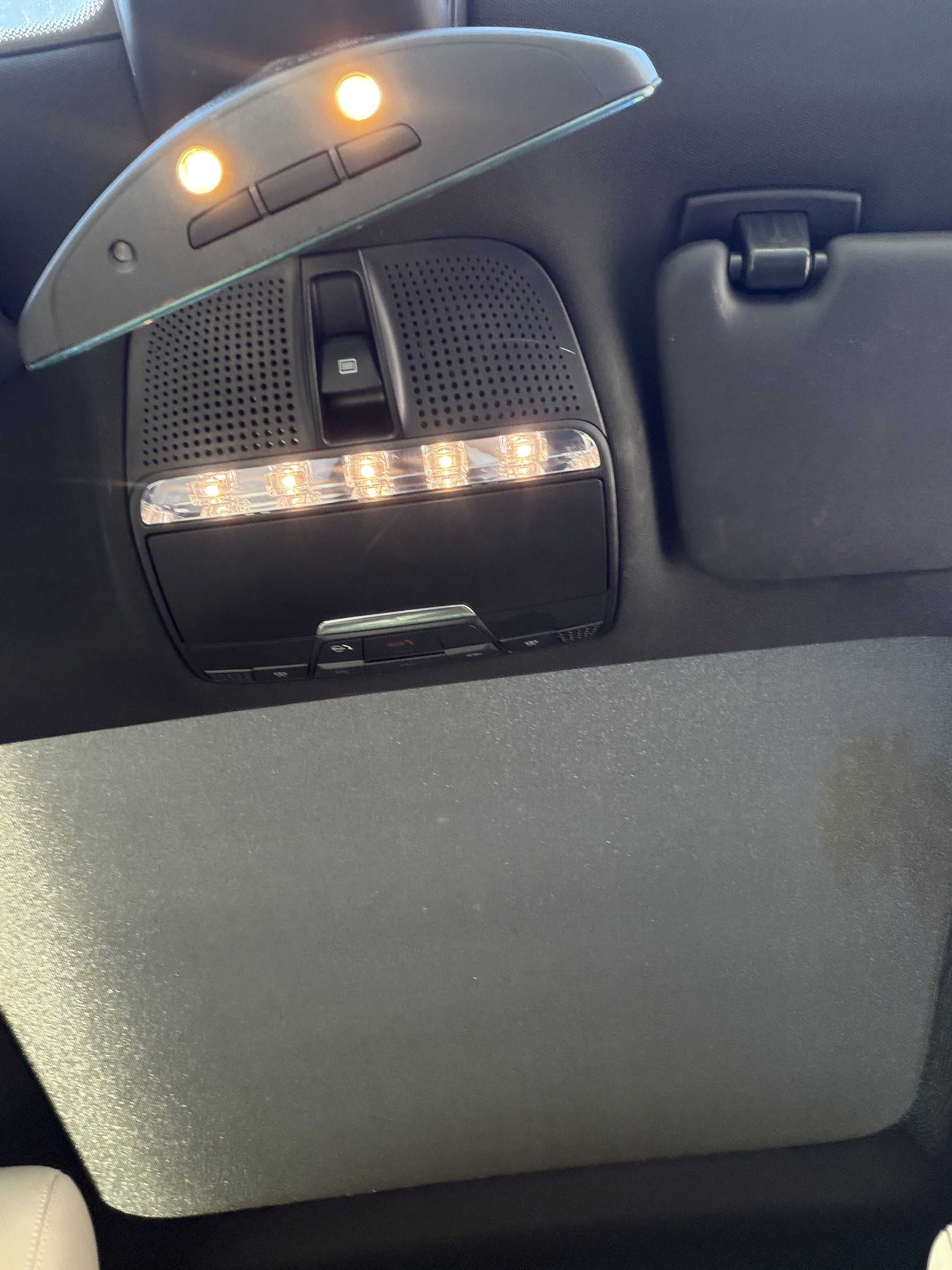 Used 2021 Mercedes-Benz C 300 Sedan image 19