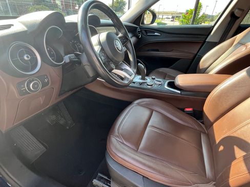 Used 2020 Alfa Romeo Stelvio Sport w/ Quick Order Package 22K Sport image 22