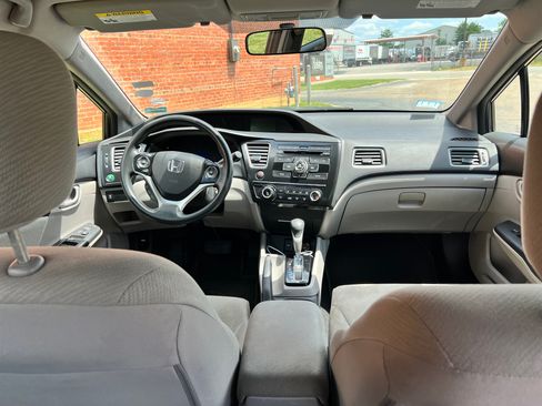 Used 2013 Honda Civic LX image 9