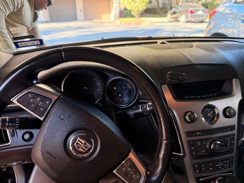 Used 2012 Cadillac CTS AWD Sedan image 9