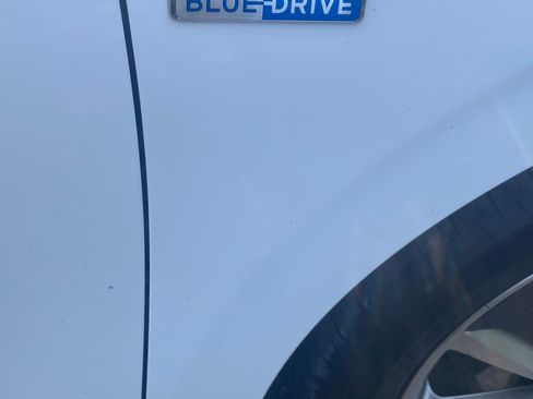 Used 2018 Hyundai Ioniq Limited w/ Limited Ultimate Package 03 FWD image 17