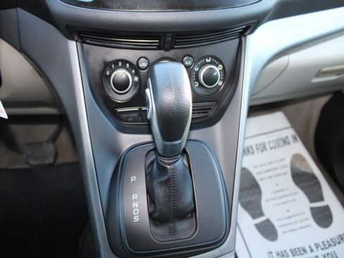 Used 2014 Ford Escape SE image 26