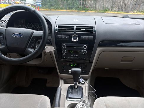 Used 2007 Ford Fusion SEL FWD image 9