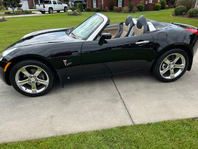 Used 2007 Pontiac Solstice Convertible w/ Premium Package