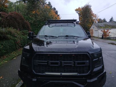 Used 2017 Ford F150 Lariat w/ Equipment Group 501A Mid