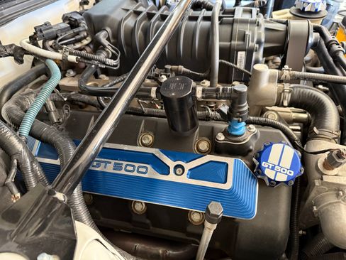 Used 2007 Ford Mustang Shelby GT500 image 9