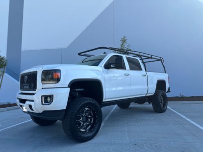 Used 2015 GMC Sierra 2500 Denali w/ Duramax Plus Package