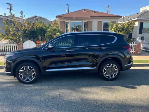 Used 2022 Hyundai Santa Fe Limited image 4