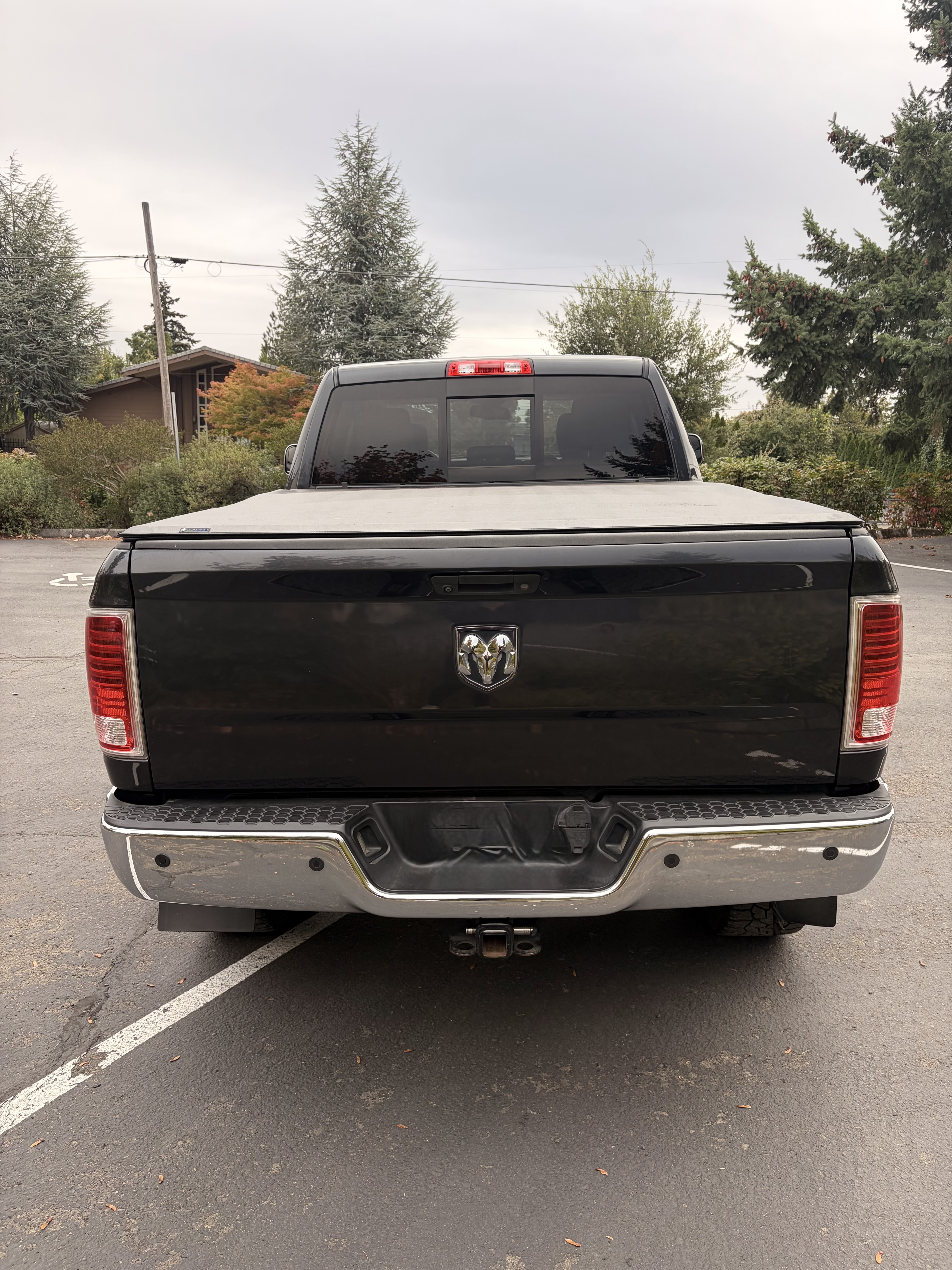 Used 2014 RAM 2500 Laramie w/ Convenience Group AWD/4WD image 4