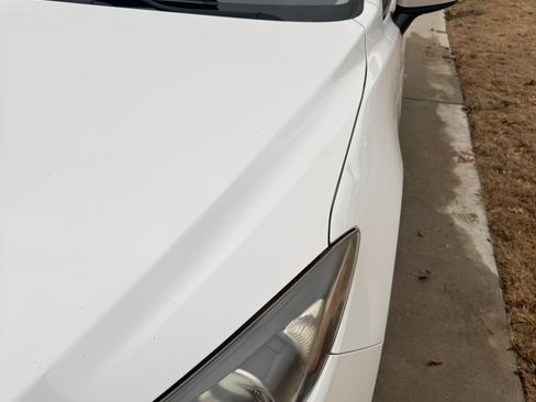 Used 2016 MAZDA MAZDA3 i Touring w/ Popular Equipment Package image 13