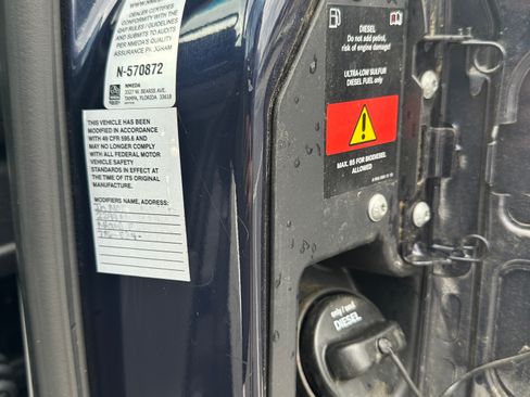 Used 2016 Mercedes-Benz Sprinter 2500 image 29