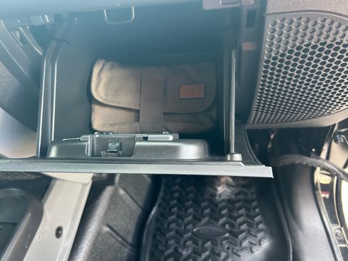 Used 2009 Jeep Wrangler Unlimited Sahara w/ Trailer Tow Group image 5