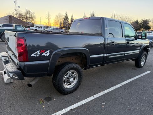 Used 2003 Chevrolet Silverado 2500 LS w/ Skid Plate Package image 5