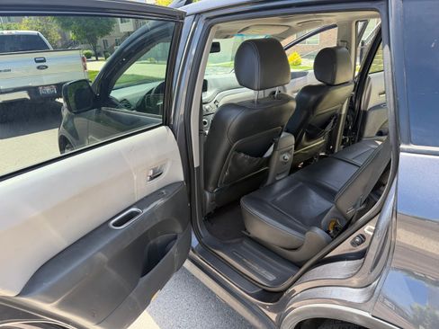 Used 2011 Subaru Tribeca Limited w/ PWR Moonroof Pkg AWD/4WD image 11