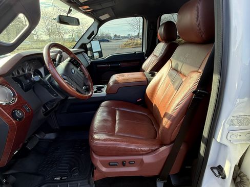 Used 2013 Ford F350 King Ranch w/ King Ranch w/Chrome Pkg image 22